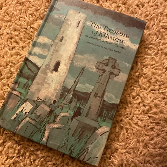 3 1st addition Books - Picture 2 of 12